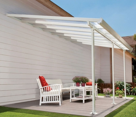 Навес для террасы из поликарбоната белый Навес для террасы из поликарбоната белый